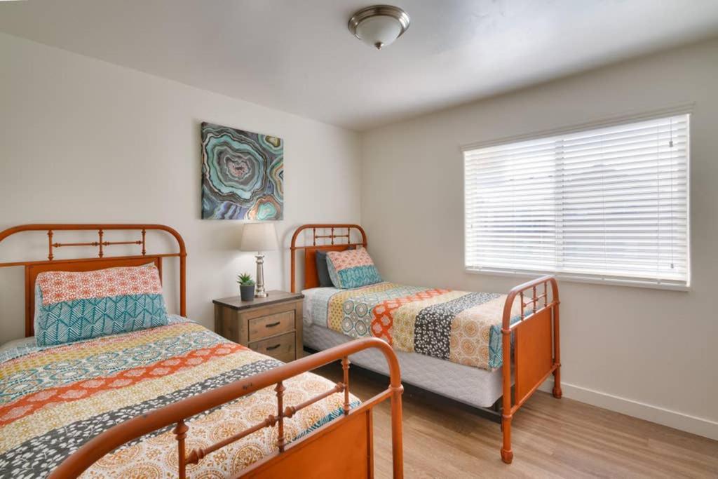 6L Top Floor Redcliff Condo, Pool & Hot Tub モアブ エクステリア 写真